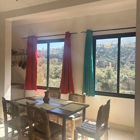 Chez Yahia, Au Coeur De L'Ourika Hotel Bagian luar foto