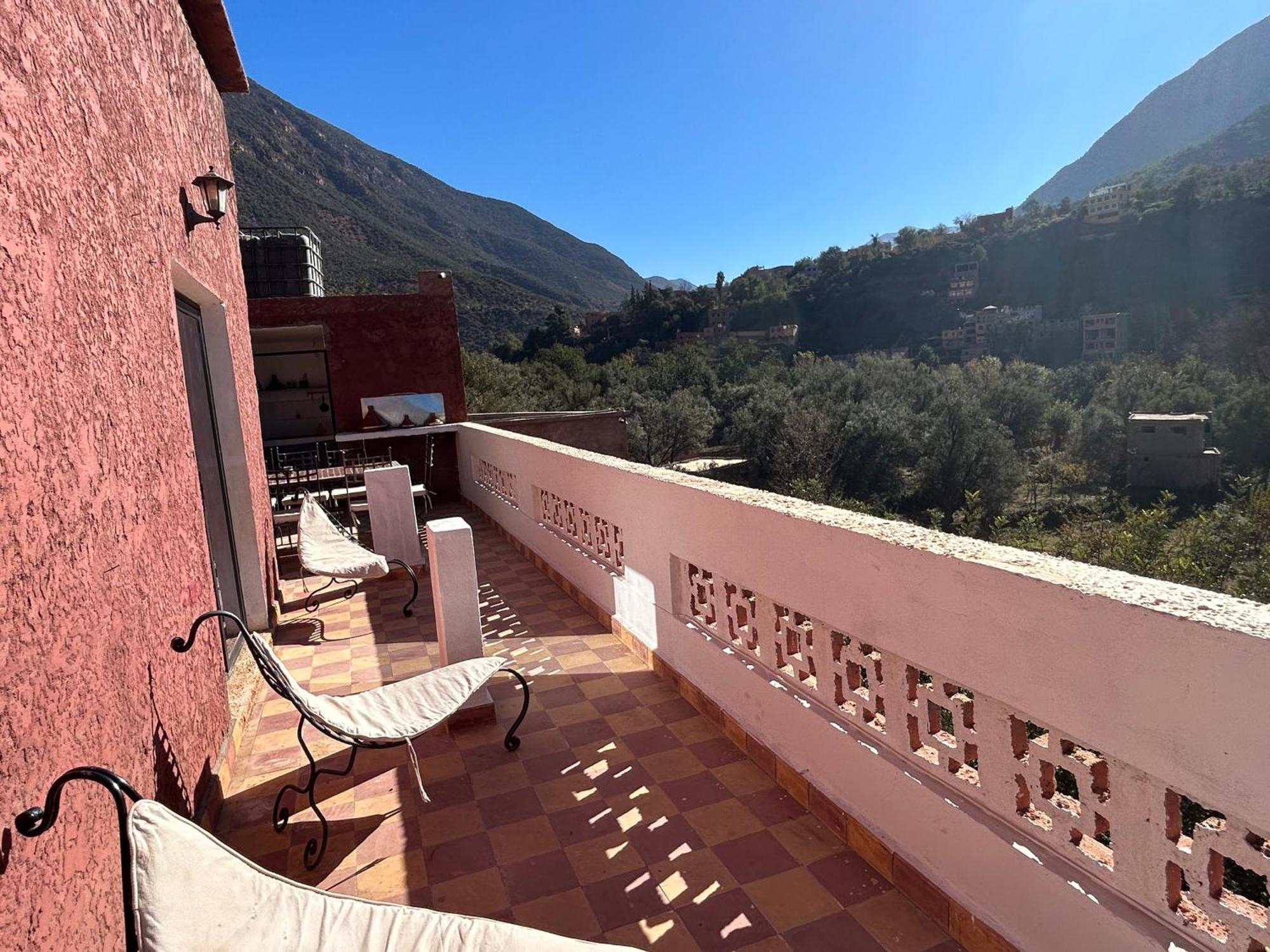 Chez Yahia, Au Coeur De L'Ourika Hotel Bagian luar foto
