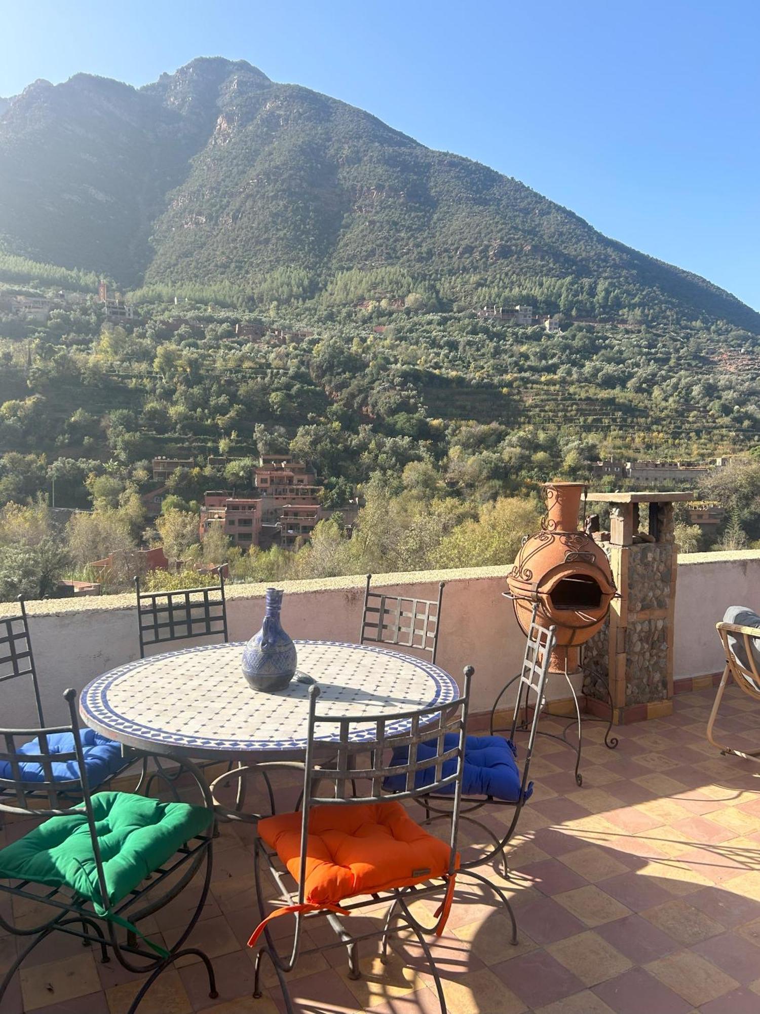 Chez Yahia, Au Coeur De L'Ourika Hotel Bagian luar foto