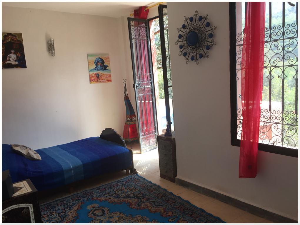 Chez Yahia, Au Coeur De L'Ourika Hotel Bagian luar foto