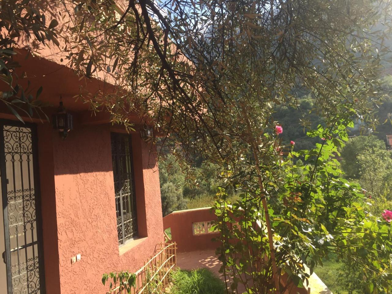 Chez Yahia, Au Coeur De L'Ourika Hotel Bagian luar foto