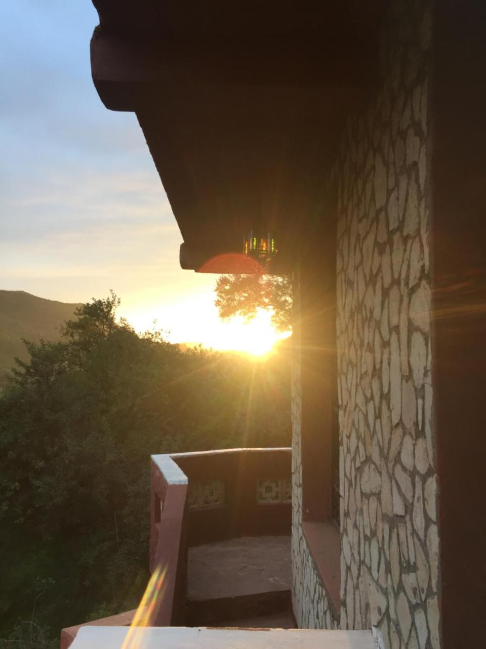 Chez Yahia, Au Coeur De L'Ourika Hotel Bagian luar foto